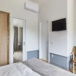 Wine And Pillow By Frapolli Hotel