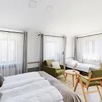 Wine And Pillow By Frapolli 4* Odessa