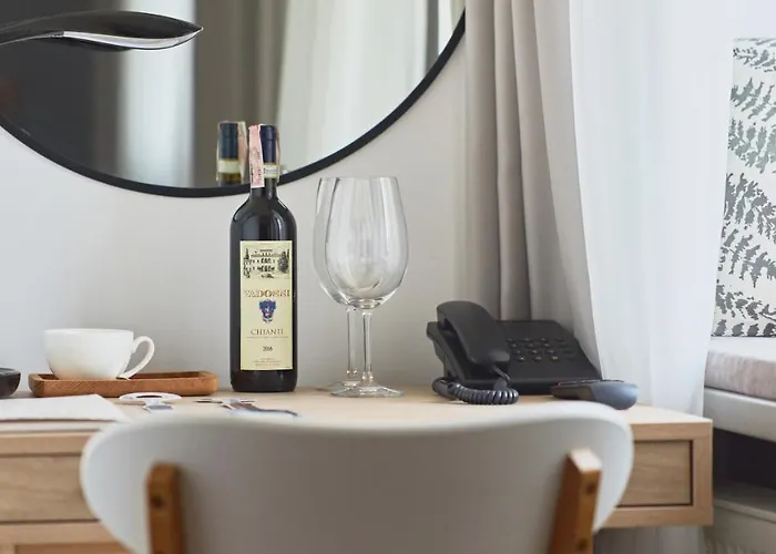 Wine And Pillow By Frapolli 4*