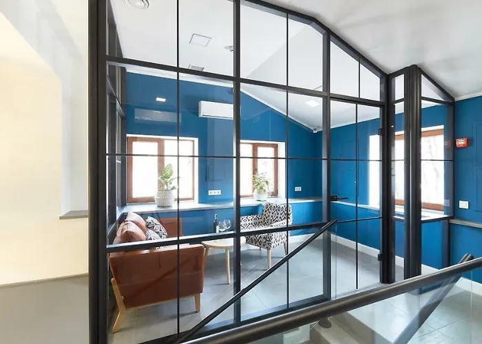 Wine And Pillow By Frapolli 4*