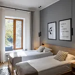 Wine And Pillow By Frapolli 4*