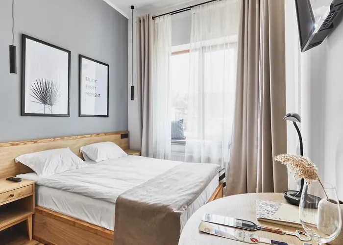 Hotel Wine And Pillow By Frapolli