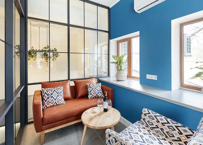 Hotel Wine And Pillow By Frapolli 4*